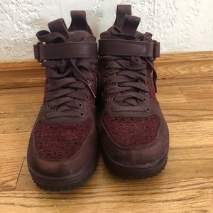 W’s Air Force 1 Highs, Purple knit, 7.5